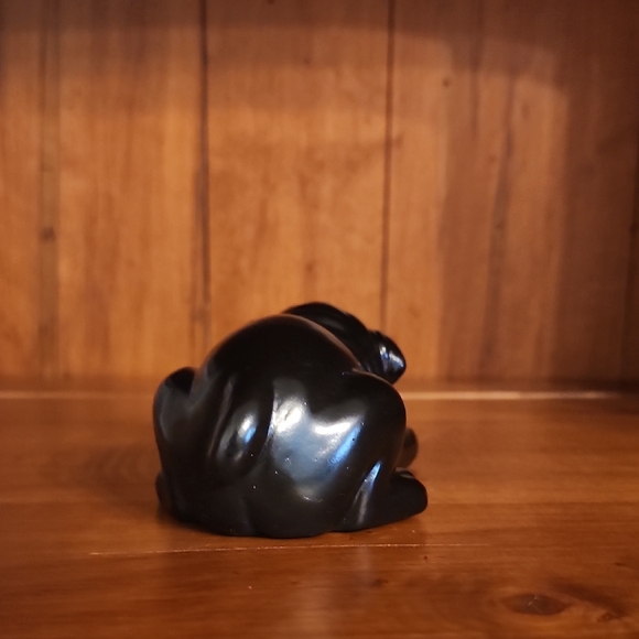 Black Resin Bulldog Figurine - Picture 4 of 4